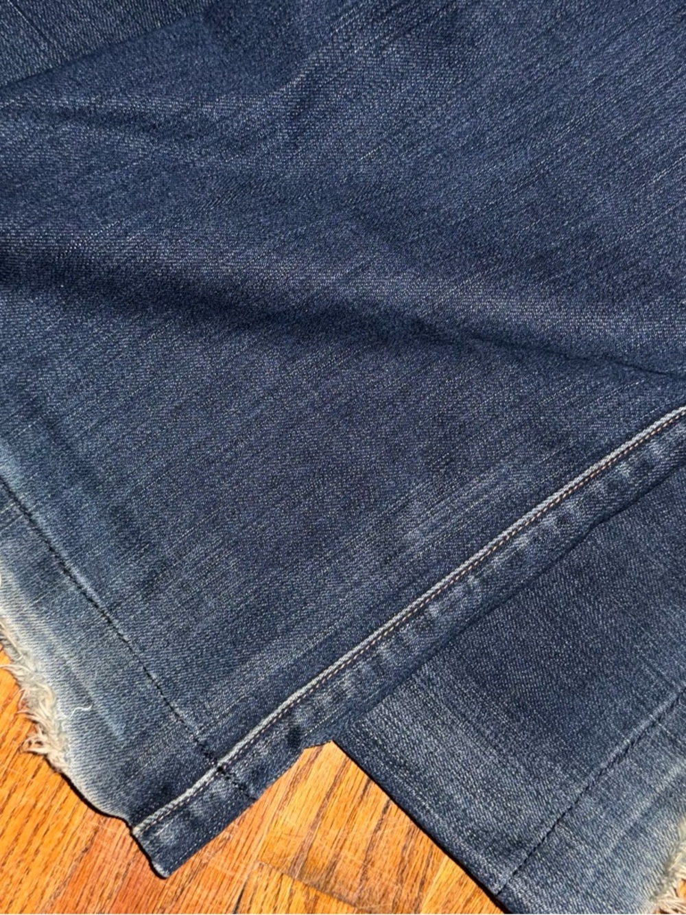 7 For All Mankind Women’s Dark Blue Low Rise Staight Leg/Wide Leg Jeans - Picture 6 of 7